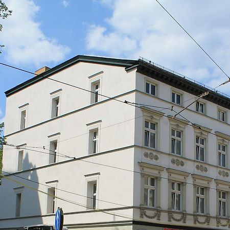 波茨坦 Bett-Point Am Rathaus旅馆 外观 照片
