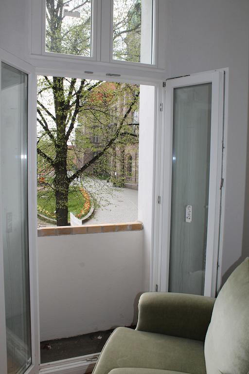 波茨坦 Bett-Point Am Rathaus旅馆 外观 照片